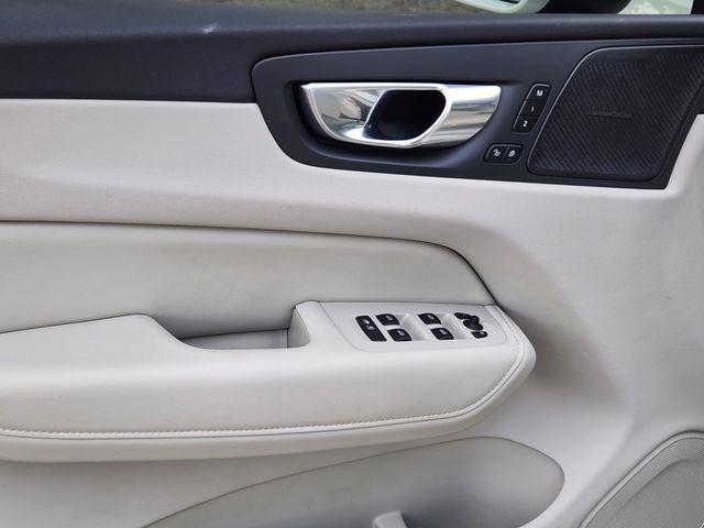 used 2021 Volvo XC60 car, priced at $25,360