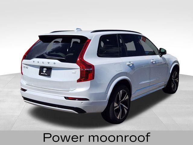 used 2022 Volvo XC90 Recharge Plug-In Hybrid car, priced at $37,019