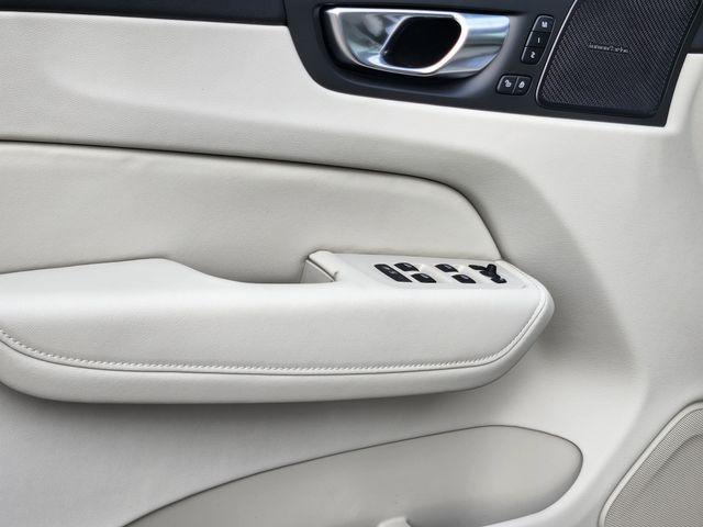 new 2026 Volvo XC60 car