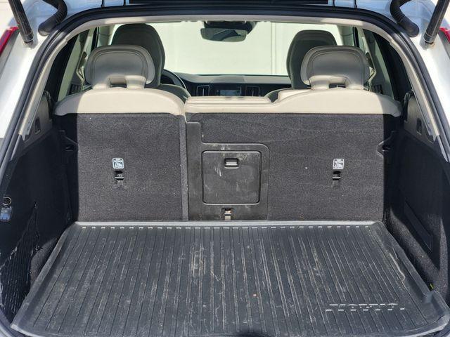 used 2019 Volvo XC60 car, priced at $23,490