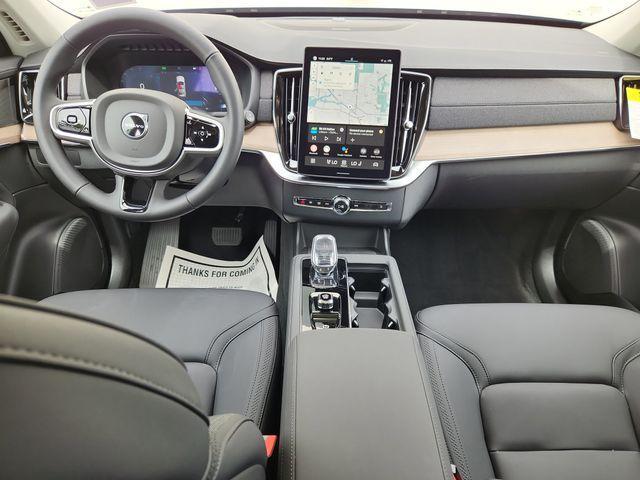 new 2025 Volvo XC90 car, priced at $69,145