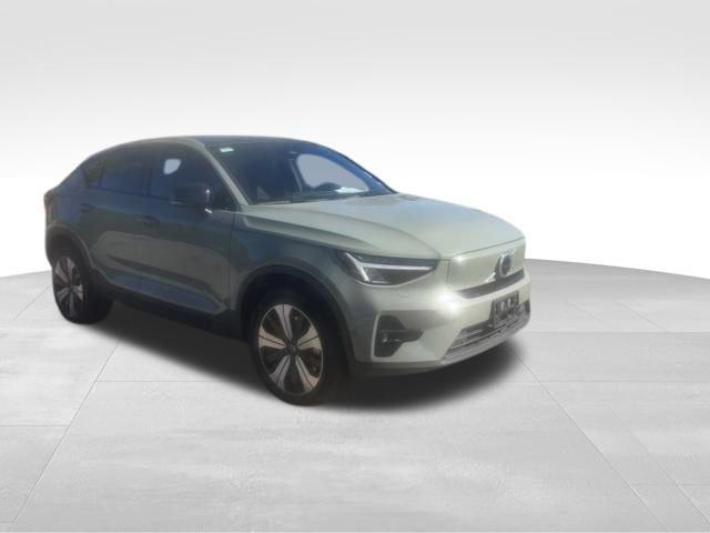 used 2023 Volvo C40 Recharge Pure Electric car, priced at $31,608