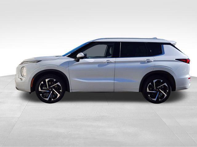 used 2022 Mitsubishi Outlander car, priced at $26,961