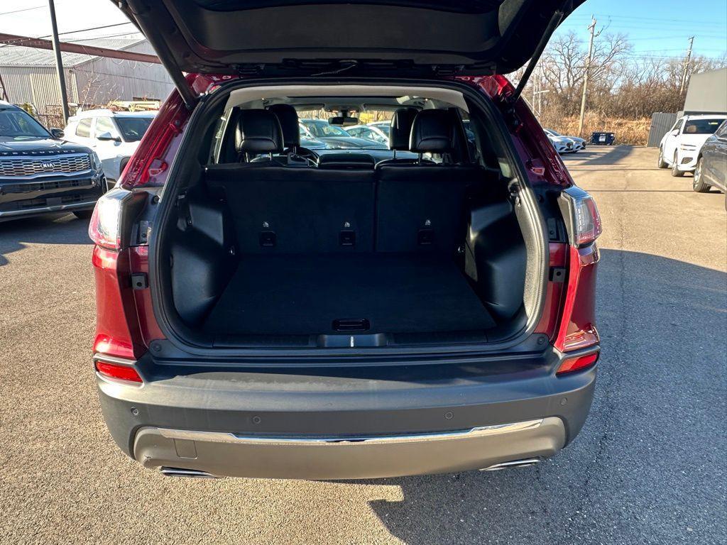 used 2019 Jeep Cherokee car, priced at $18,546
