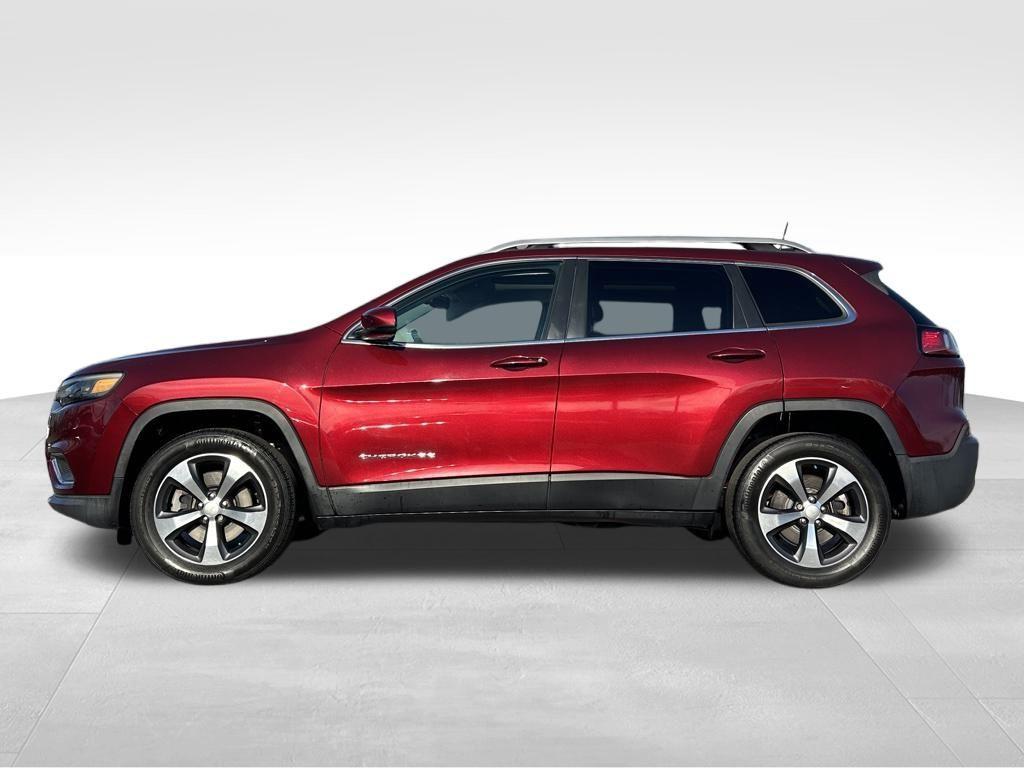 used 2019 Jeep Cherokee car, priced at $18,546