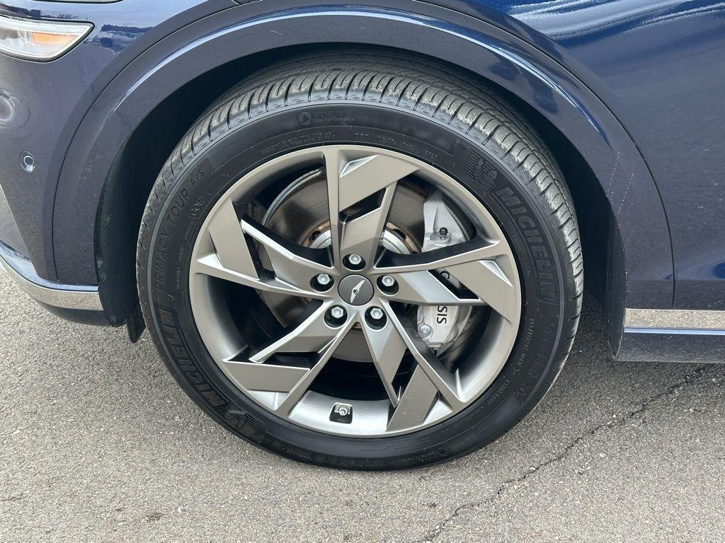 used 2024 Genesis Electrified GV70 car, priced at $33,985