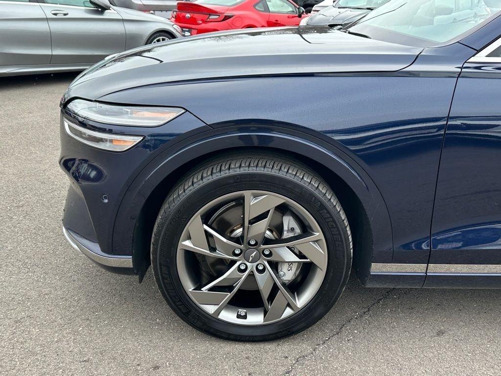 used 2024 Genesis Electrified GV70 car, priced at $33,985