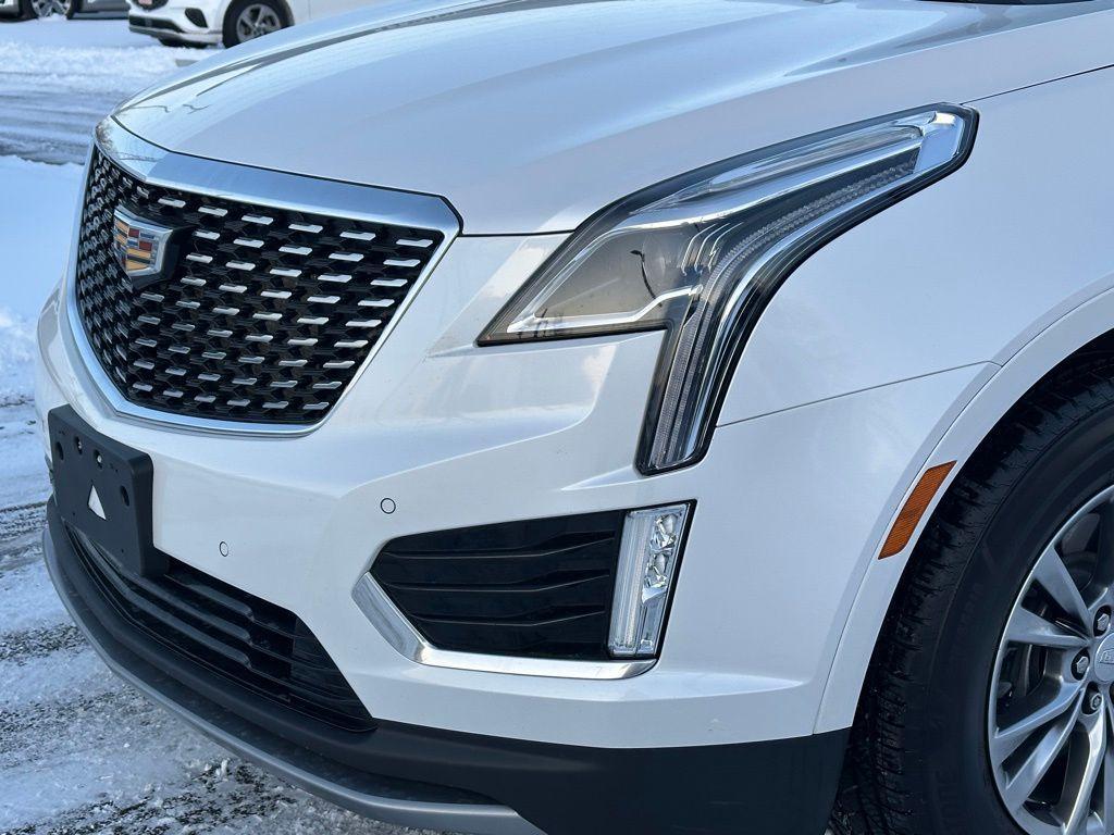 used 2021 Cadillac XT5 car, priced at $24,917
