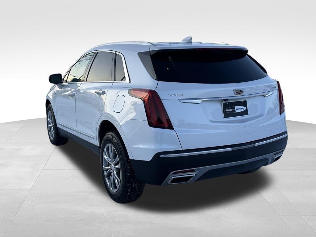 used 2021 Cadillac XT5 car, priced at $24,917