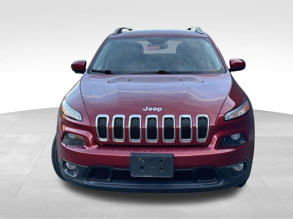 used 2016 Jeep Cherokee car, priced at $11,983