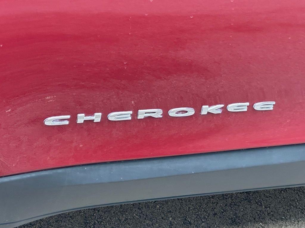 used 2016 Jeep Cherokee car, priced at $11,983