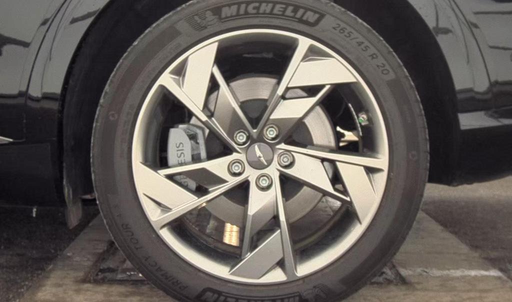 used 2024 Genesis Electrified GV70 car, priced at $29,986