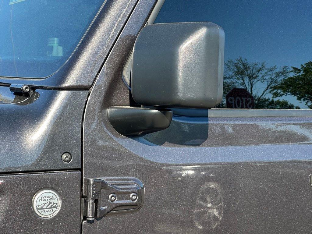 used 2019 Jeep Wrangler Unlimited car, priced at $20,355