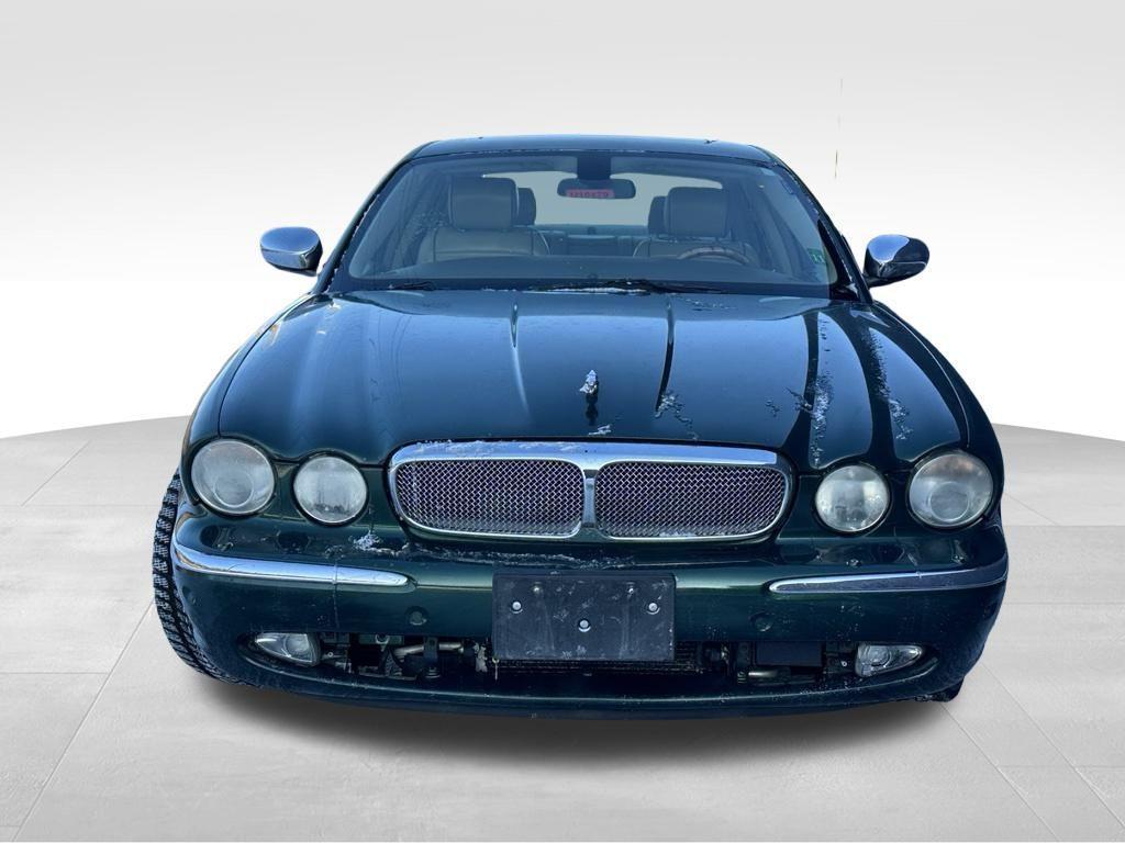 used 2007 Jaguar XJ car, priced at $8,463
