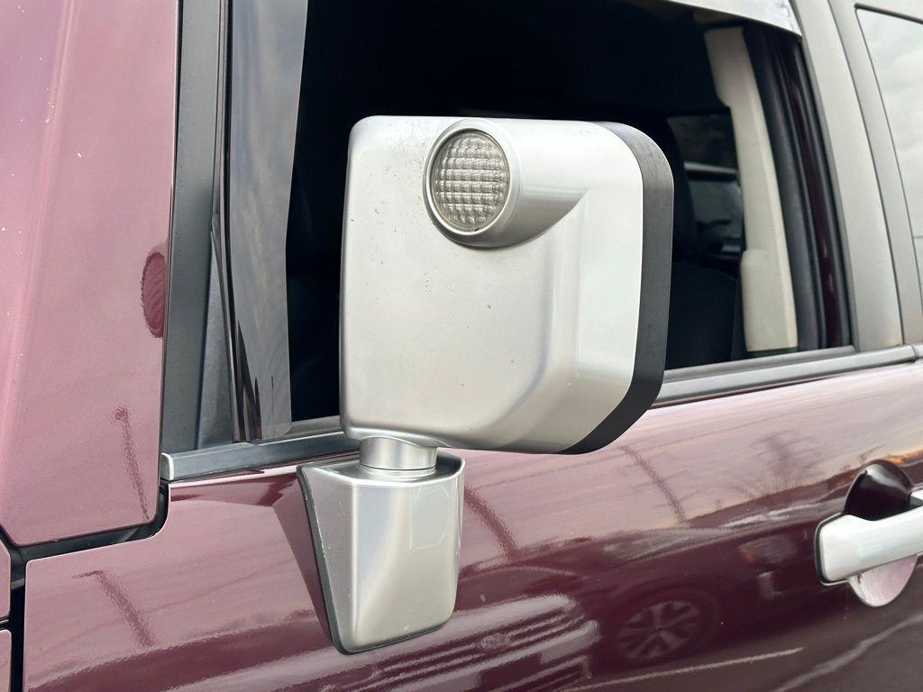 used 2007 Toyota FJ Cruiser car, priced at $8,933