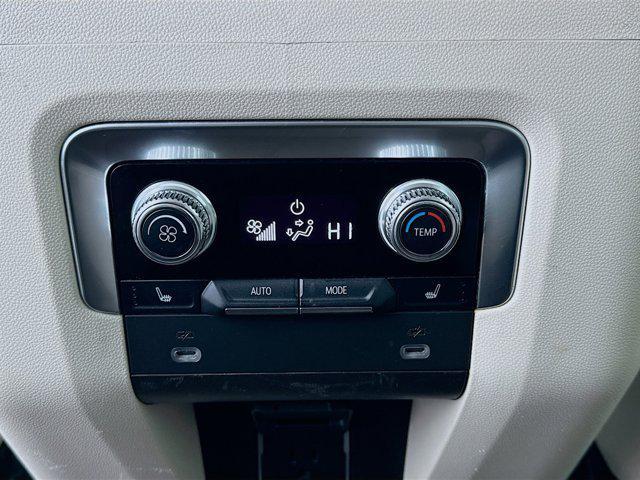 used 2021 GMC Yukon car, priced at $46,878