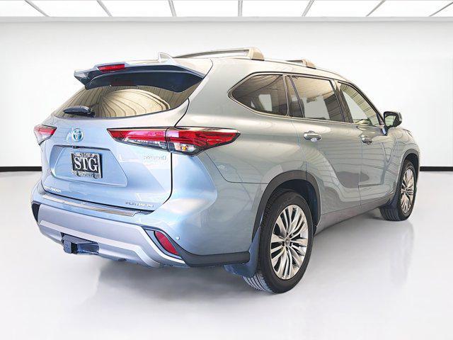 used 2023 Toyota Highlander Hybrid car, priced at $43,443