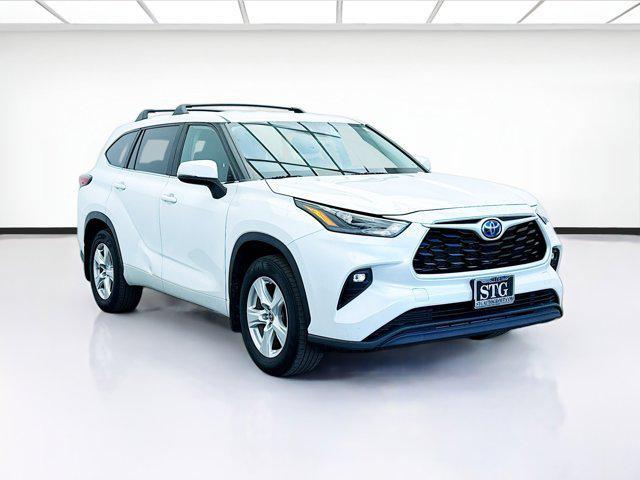 used 2023 Toyota Highlander Hybrid car, priced at $27,471