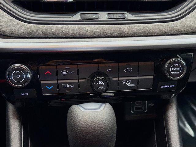 used 2023 Jeep Compass car, priced at $16,879