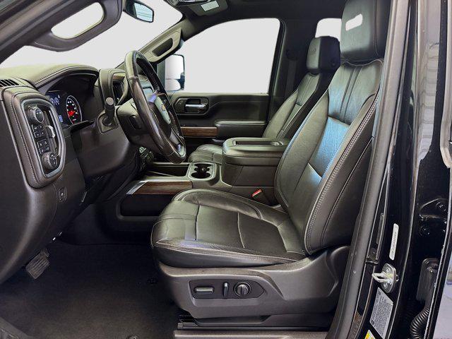 used 2022 Chevrolet Silverado 2500 car, priced at $50,992