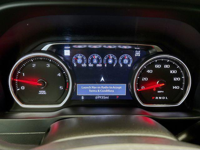 used 2022 Chevrolet Silverado 2500 car, priced at $50,992