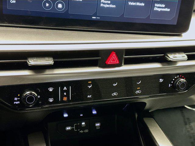 used 2025 Kia Sorento car, priced at $29,495