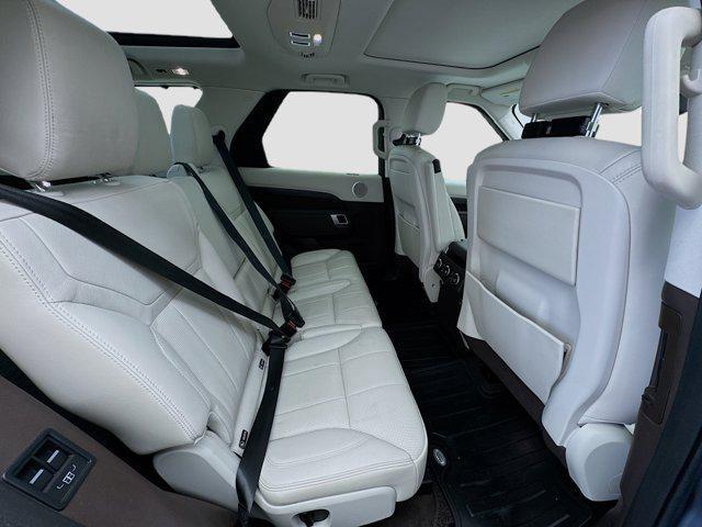 used 2018 Land Rover Discovery car, priced at $19,478