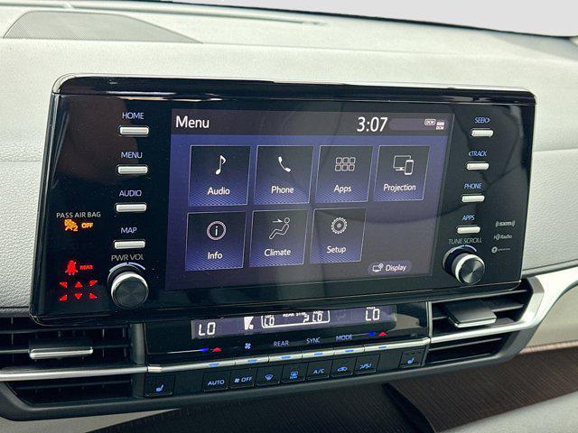 used 2022 Toyota Sienna car, priced at $32,888