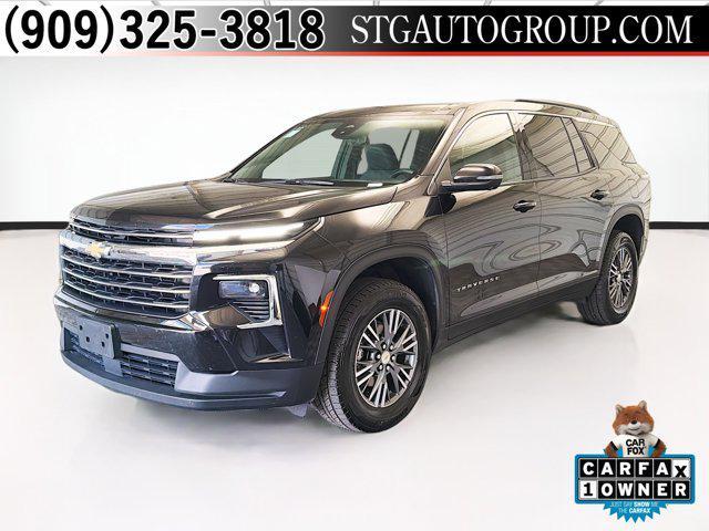 used 2024 Chevrolet Traverse car, priced at $33,895