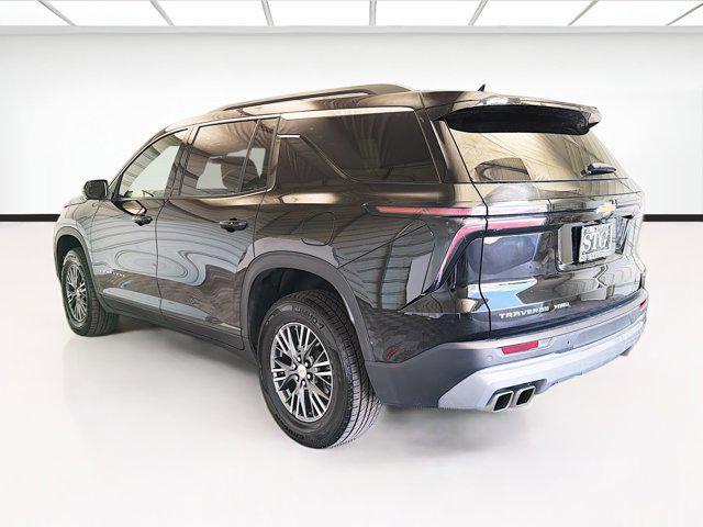 used 2024 Chevrolet Traverse car, priced at $33,895