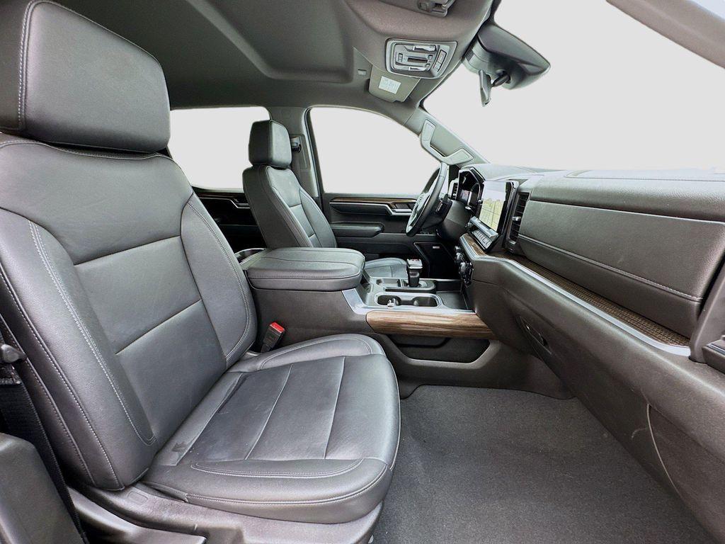 used 2024 Chevrolet Silverado 1500 car