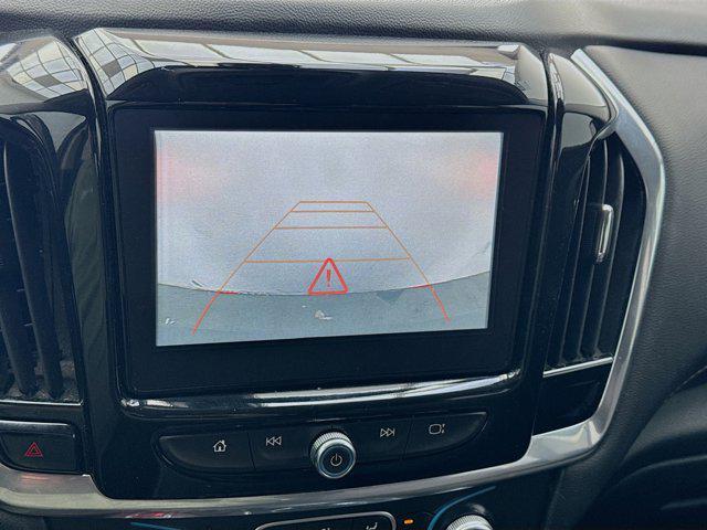 used 2018 Chevrolet Traverse car, priced at $14,900