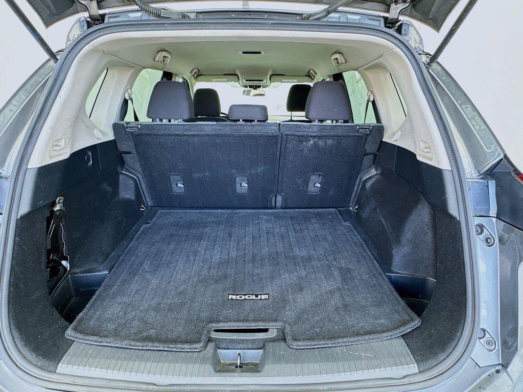 used 2021 Nissan Rogue car, priced at $17,288