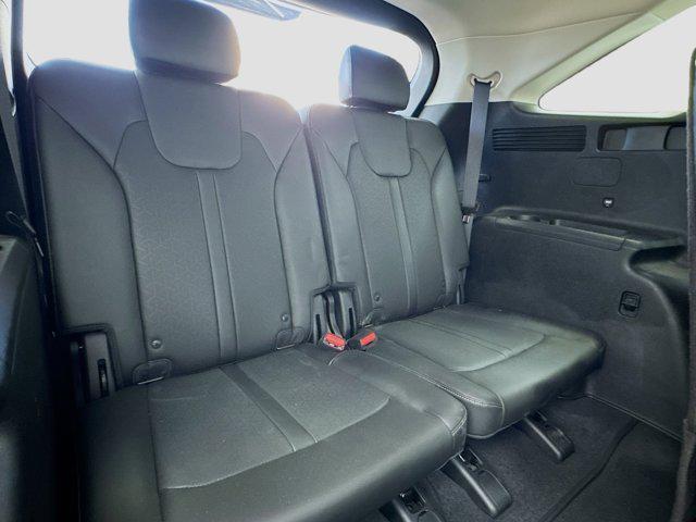 used 2023 Kia Sorento car, priced at $30,888