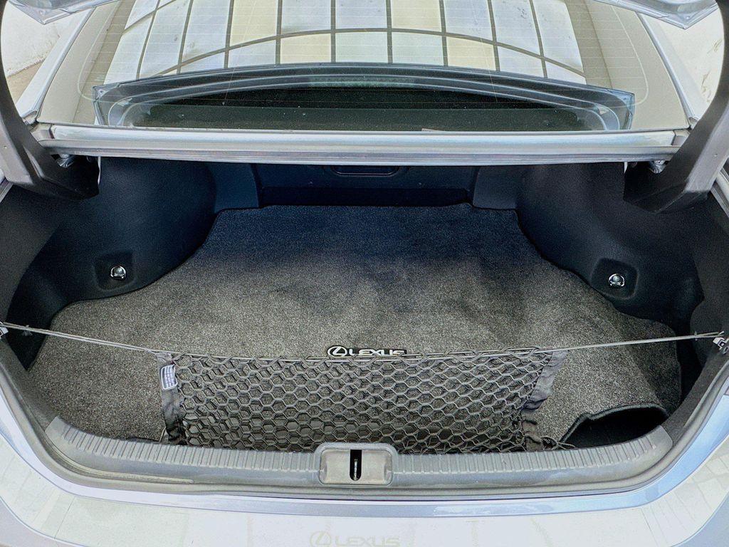 used 2023 Lexus ES 300h car