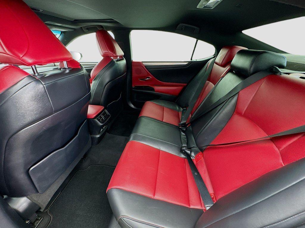 used 2023 Lexus ES 300h car
