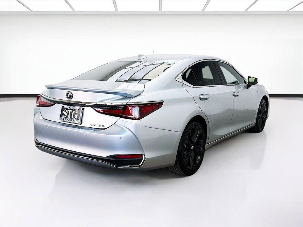 used 2023 Lexus ES 300h car