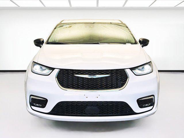 used 2024 Chrysler Pacifica car, priced at $24,488