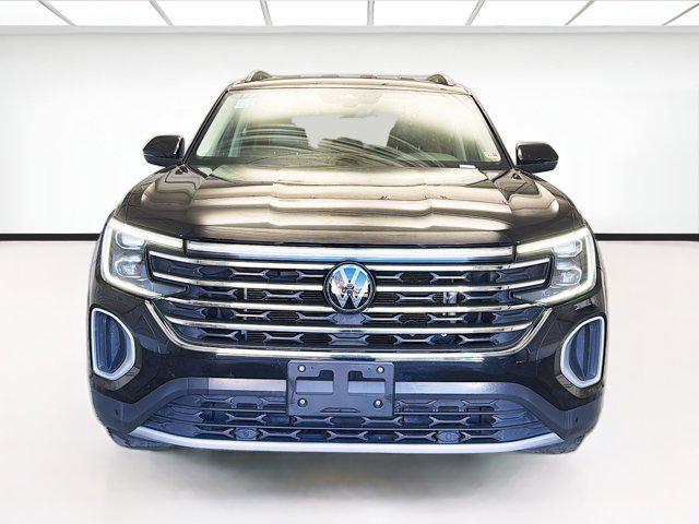 used 2024 Volkswagen Atlas car, priced at $24,432