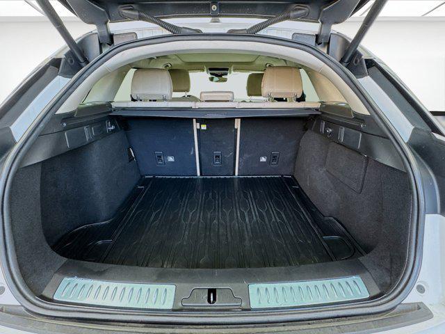 used 2020 Land Rover Range Rover Velar car, priced at $21,288