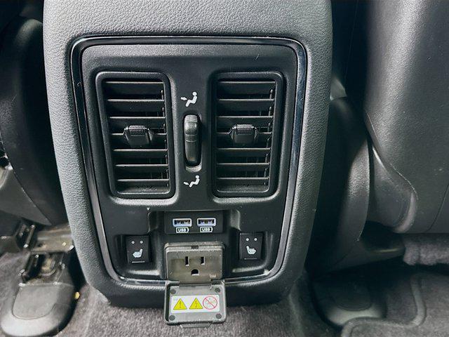 used 2016 Jeep Grand Cherokee car