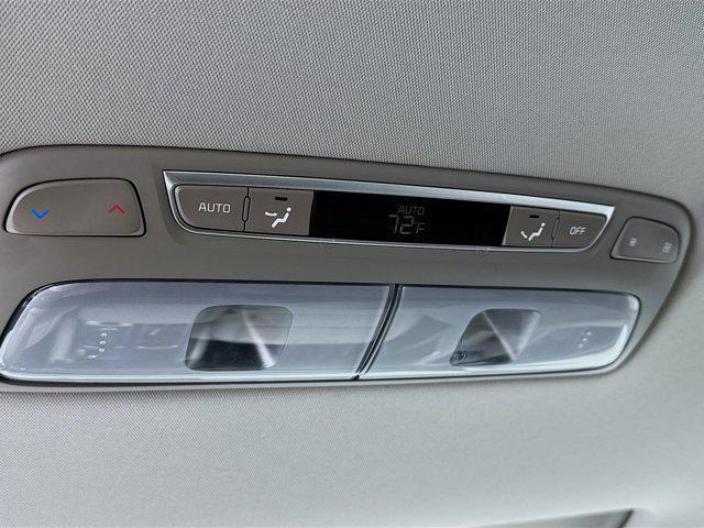 used 2025 Kia Telluride car, priced at $38,388