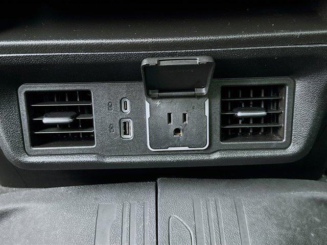 used 2024 GMC Sierra 1500 car, priced at $41,880