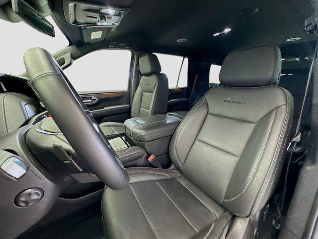 used 2025 GMC Yukon car, priced at $71,868