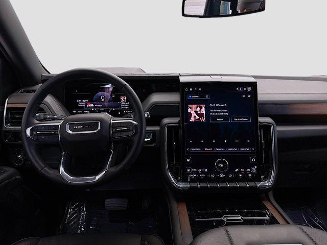 used 2025 GMC Yukon car, priced at $71,868