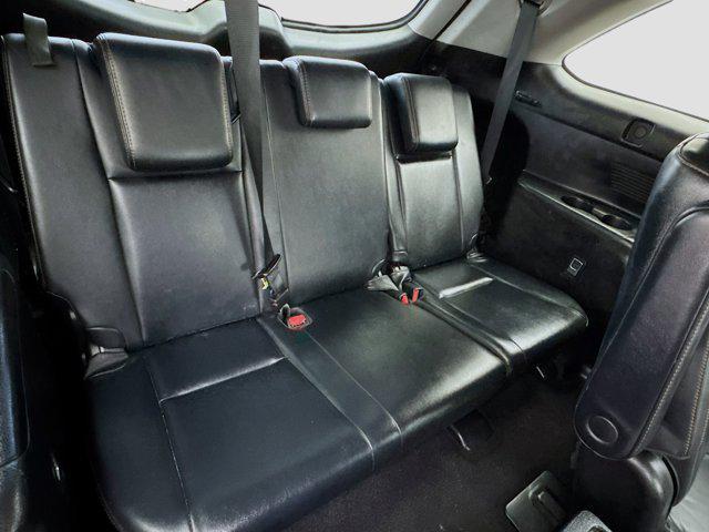 used 2018 Toyota Highlander car