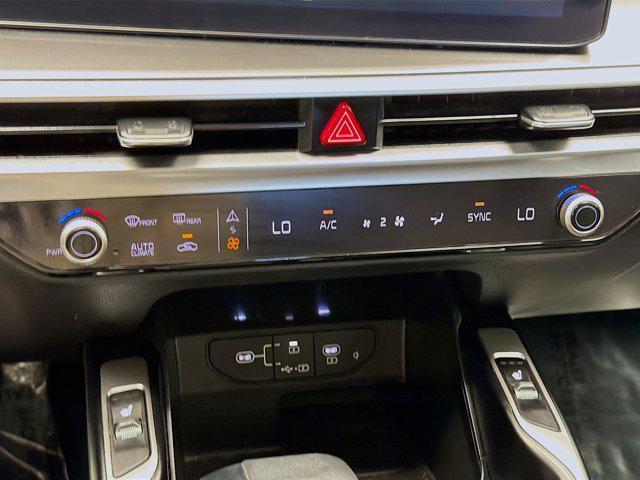 used 2024 Kia Sorento car, priced at $24,880