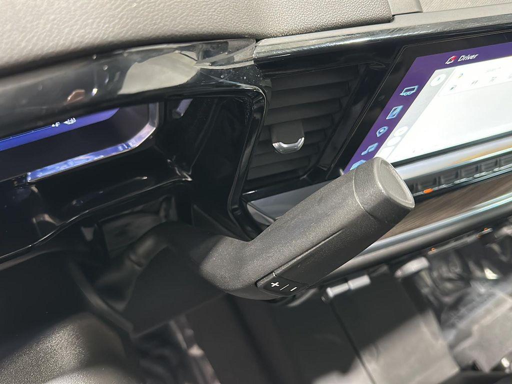 used 2024 Chevrolet Silverado 1500 car, priced at $39,529