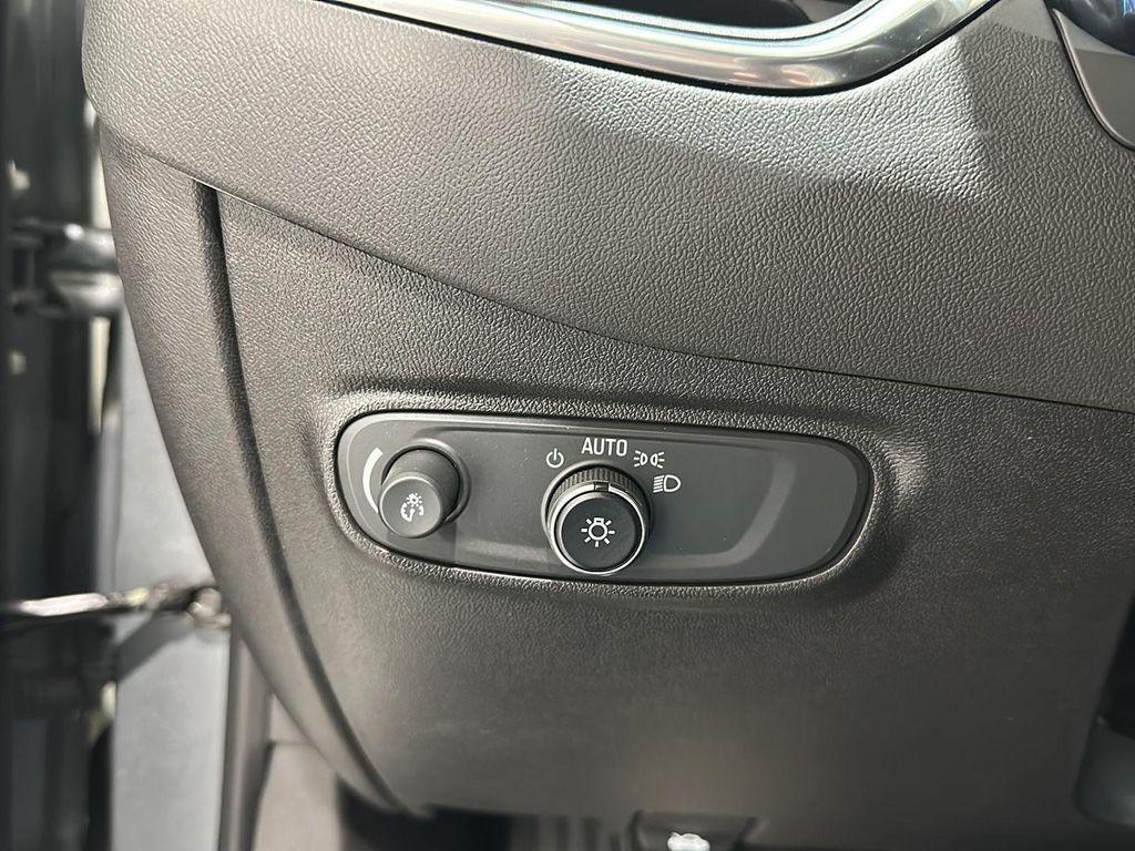used 2023 Chevrolet Equinox car, priced at $21,237