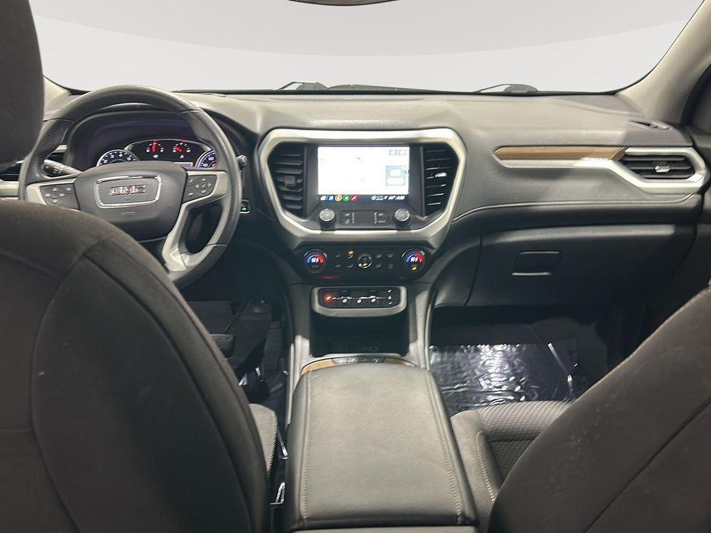 used 2023 GMC Acadia car, priced at $27,989